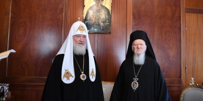 Rus Ortodoks Kilisesi'nden Fener Rum Patrikhanesi kararı