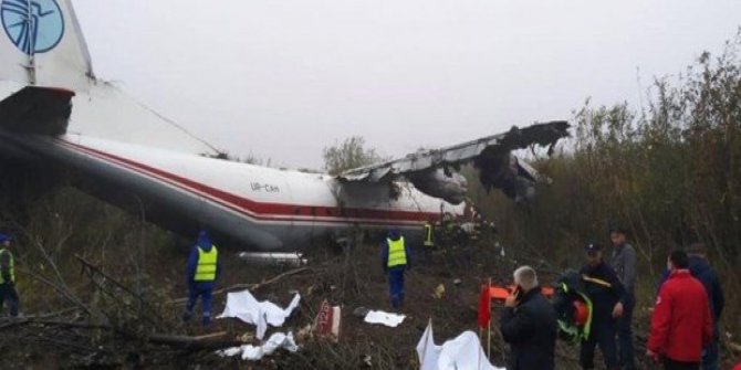 Ukrayna'da kargo uçağı düştü: 5 ölü